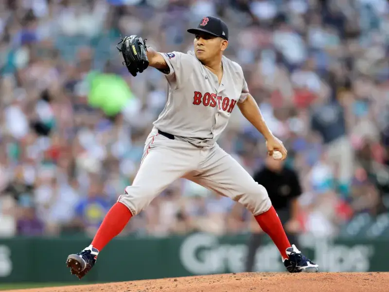 Ranger Suárez reaparece con 4.0 entradas en blanco