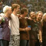 Pearl Jam subasta póster ayudar a víctimas del terremoto