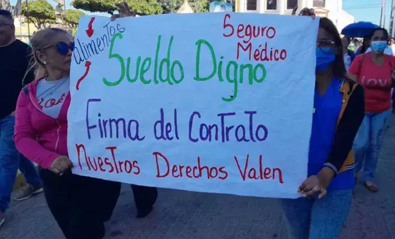 Maestros exigen que presupuesto de 2024 incluya aumento de salario