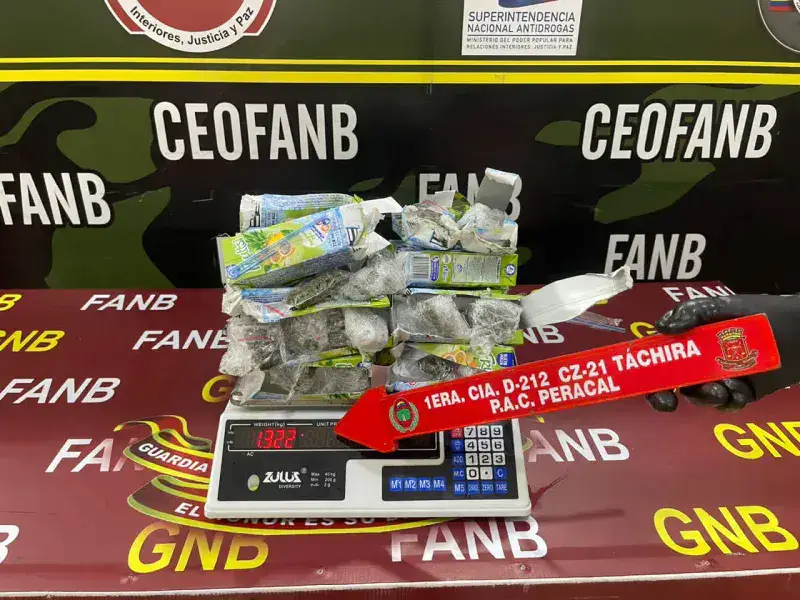 Capturan a sujeto que transportaba droga en envases de jugo en Táchira