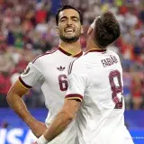 España gana a Portugal en el último segundo y avanza