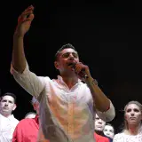 Peña se proclama ganador y llama a la unidad de los paraguayos