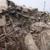 Cifras del sismo del 24‑jun: 4.490 muertos y 1.200 réplicas