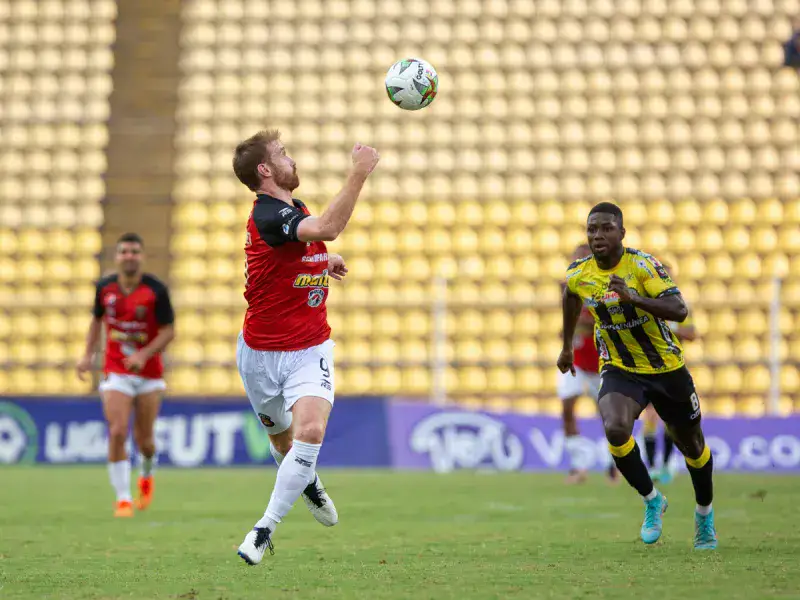 Caracas y otro empate más