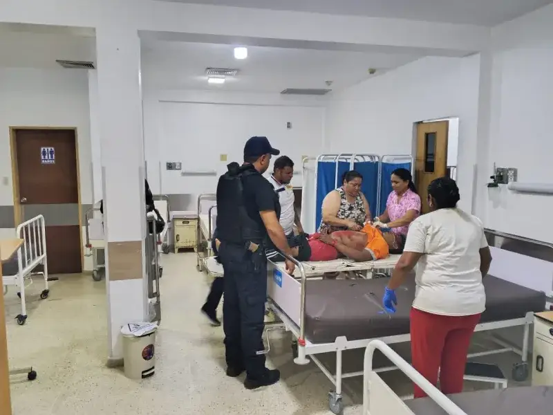 Choque de motos en Colón deja un muerto y dos heridos