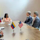 Delegación de EE. UU. dialoga con Rodríguez sobre la recuperación petrolera