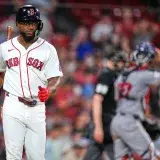 Monasterio brilló en el triunfo 8-1 de Boston
