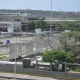 Maiquetía prepara carpas para reactivar vuelos desde el 24