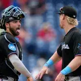 Marlins mantienen a Alcántara y lanzadores, abren a cambios