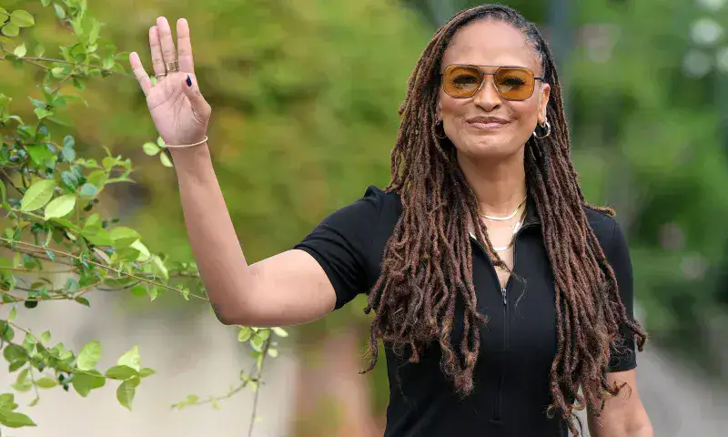 Ava DuVernay traza en Venecia el hilo invisible del racismo moderno