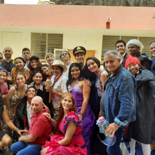 Escuela de Teatro Inés Laredo cumple 45 años esparciendo talentos