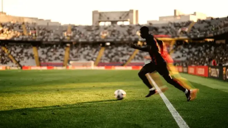 Barcelona ficha a Karim Adeyemi por 22 millones de euros