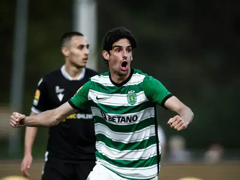 Barcelona oficializa la venta de Trincao al Sporting