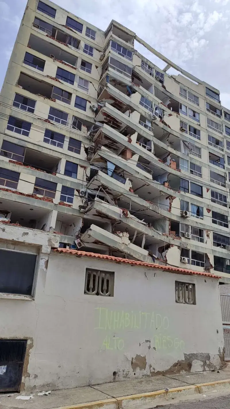 4,490 fallecidos y 16,740 heridos tras terremotos del 24 de junio