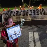 Familiares en vigilia frente a la embajada de EEUU piden liberar presos políticos