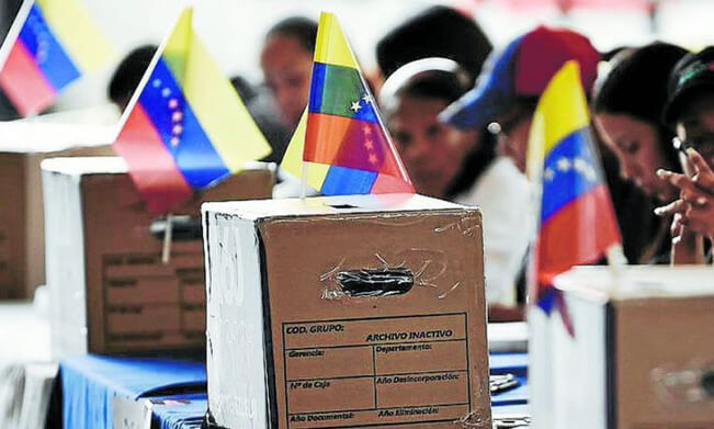 Luis Vicente León asegura que la incertidumbre rodea la primaria