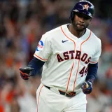 Yordan Álvarez y Bobby Witt Jr. toman ventaja en la carrera por el MVP de la Liga Americana