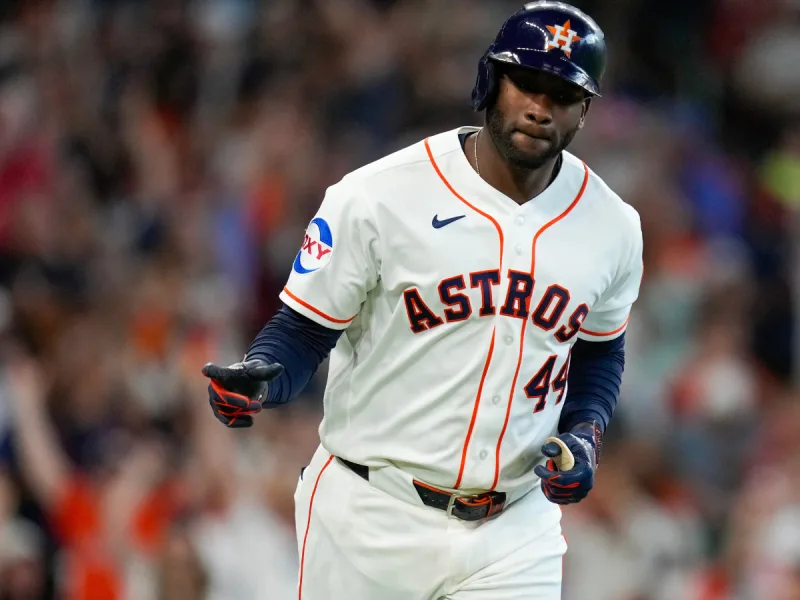 Yordan Álvarez y Bobby Witt Jr. toman ventaja en la carrera por el MVP de la Liga Americana