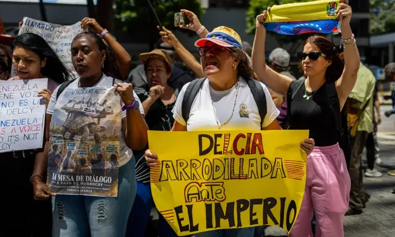 Protestan en Caracas contra la participación de Delcy Rodríguez