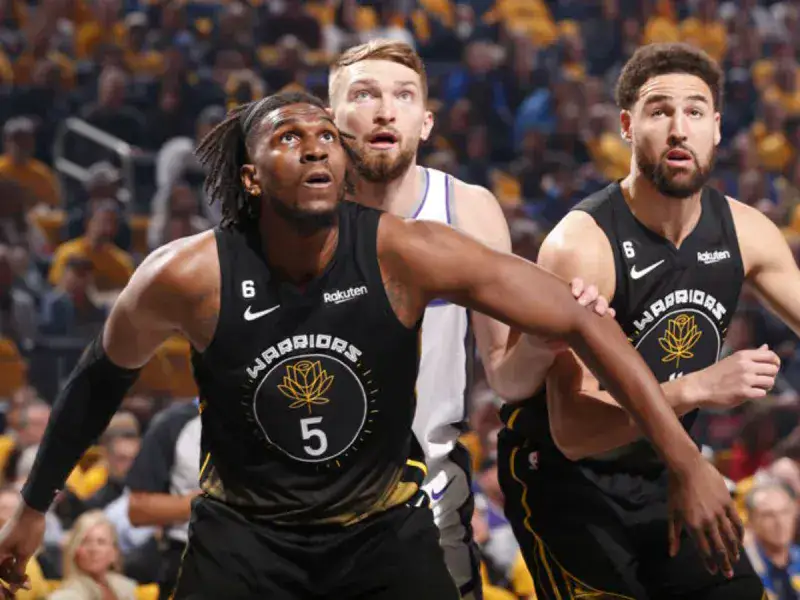 Warriors vencen a Kings y pone la serie 2-1