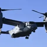 Helicóptero militar de EE UU inspeccionó zonas dañadas de La Guaira