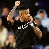 Tottenham y City negocian a Savinho por hasta 70 millones