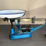 File:Old-school weighing scale at Xibeiwang Rural History Museum (20240302141152).jpg