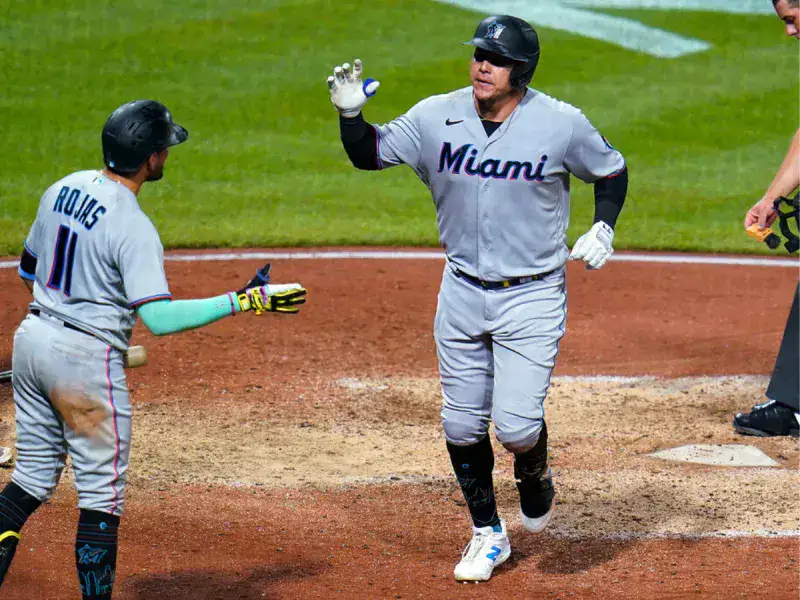Marlins inhabilitan a Avisaíl García