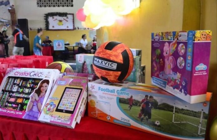 Detenidas tres mujeres por vender regalos que dio el gobierno de Maduro