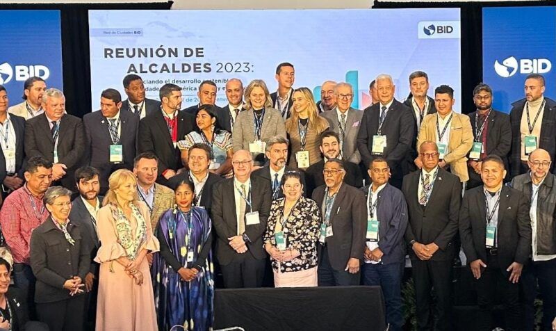Alcalde Ely Ramón Atencio solicitó en la Cumbre de Las Américas el cese a las sanciones y se inicie la apertura petrolera (Video)