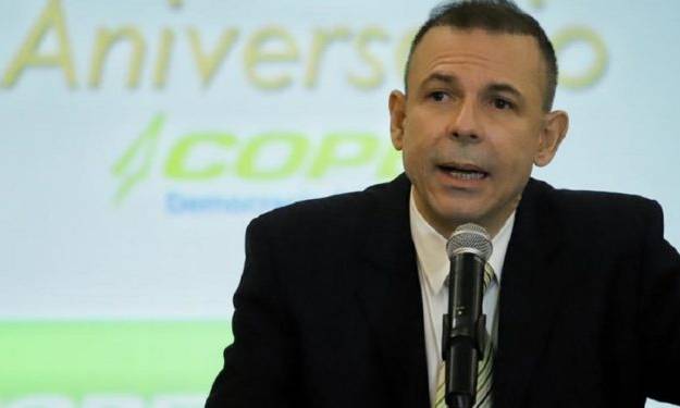 Eligen a Roberto Enríquez como candidato a la primaria por Copei