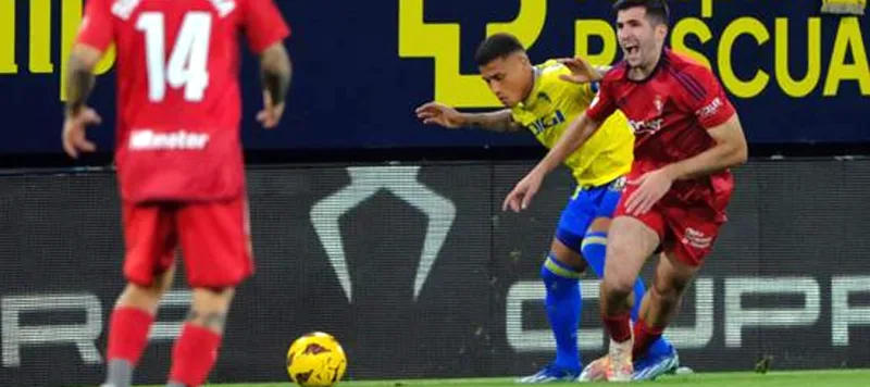 Cádiz de Machís igualó con el Osasuna