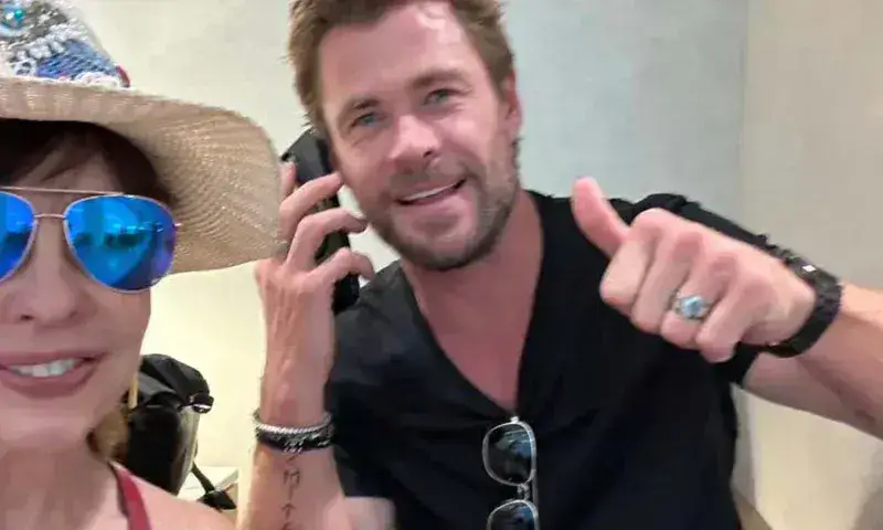 Mimí Lazo se emociona al encontrarse con el actor Chris Hemsworth