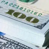 Econométrica proyecta dólar oficial en 1.270 bolívares para fin de año