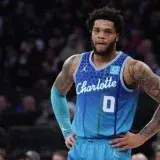 Hornets buscan cambiar a Miles Bridges tras recibir a Naz Reid