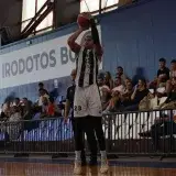 Jhonny Tovar se suma al Nässjö Basket de Suecia