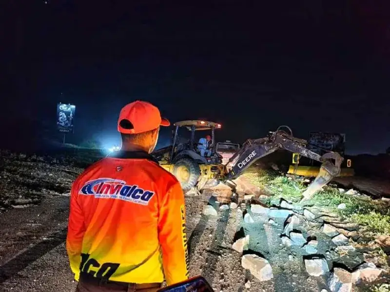Sigue operativo vial en Palma Sola tras sismos