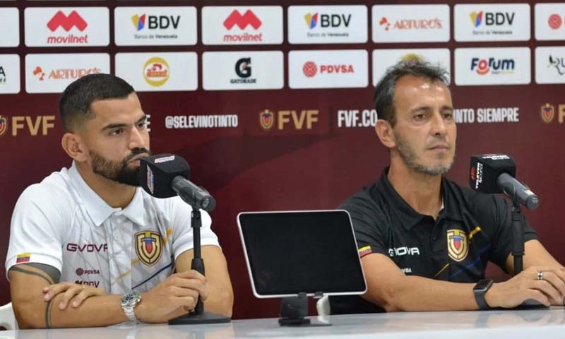 Fernando Batista: "Queremos ganar en casa, pero con inteligencia"