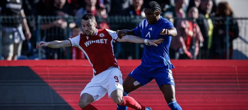 Levski ganó el clásico de Bulgaria con gol de Christian Makoun