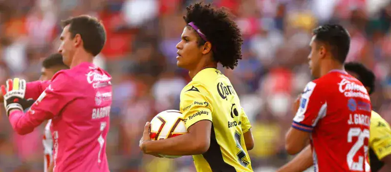 Eduard Bello marcó en la derrota del Mazatlán