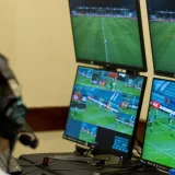 Árbitros venezolanos iniciaron formación VAR