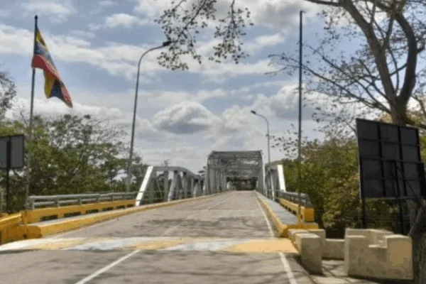 Venezuela activa paso binacional por lluvias en la frontera