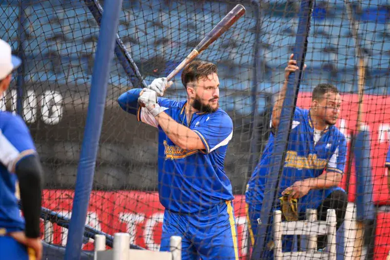 Orioles adquieren al receptor Luis Torrens