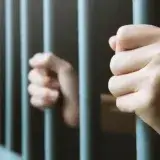 Capturan en Los Salias a sujeto solicitado por drogas y abuso