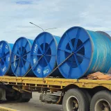 Entregan 64,6 kilómetros de conductor eléctrico en Zulia
