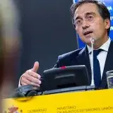 España confirma 41 muertos entre ciudadanos tras terremotos