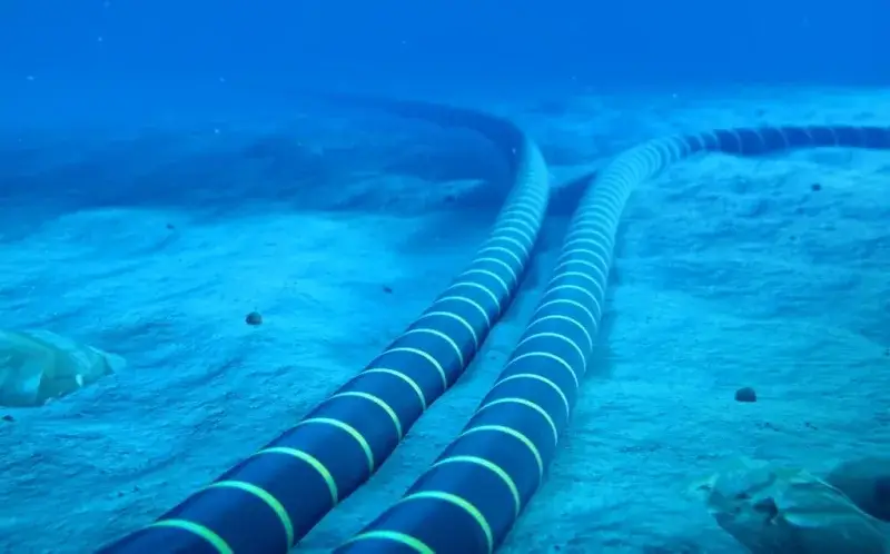 Sismo dañó cable submarino y redujo 50% Internet