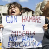 Un docente necesita 24,2 salarios al mes para alimentar a la familia