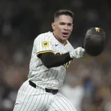 Freddy Fermín despierta con el bate en junio