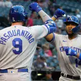 Edward Olivares descargó su poder ante Arizona
